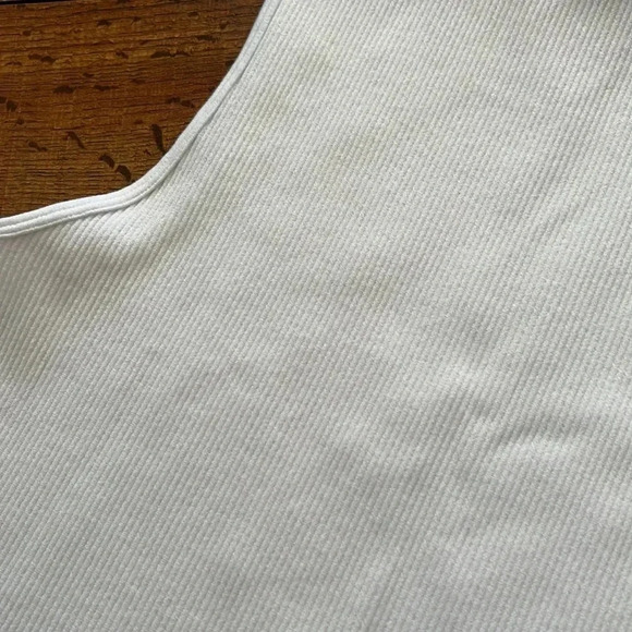 Bloom Seasons Ribbed TankTop - Picture 2 of 3